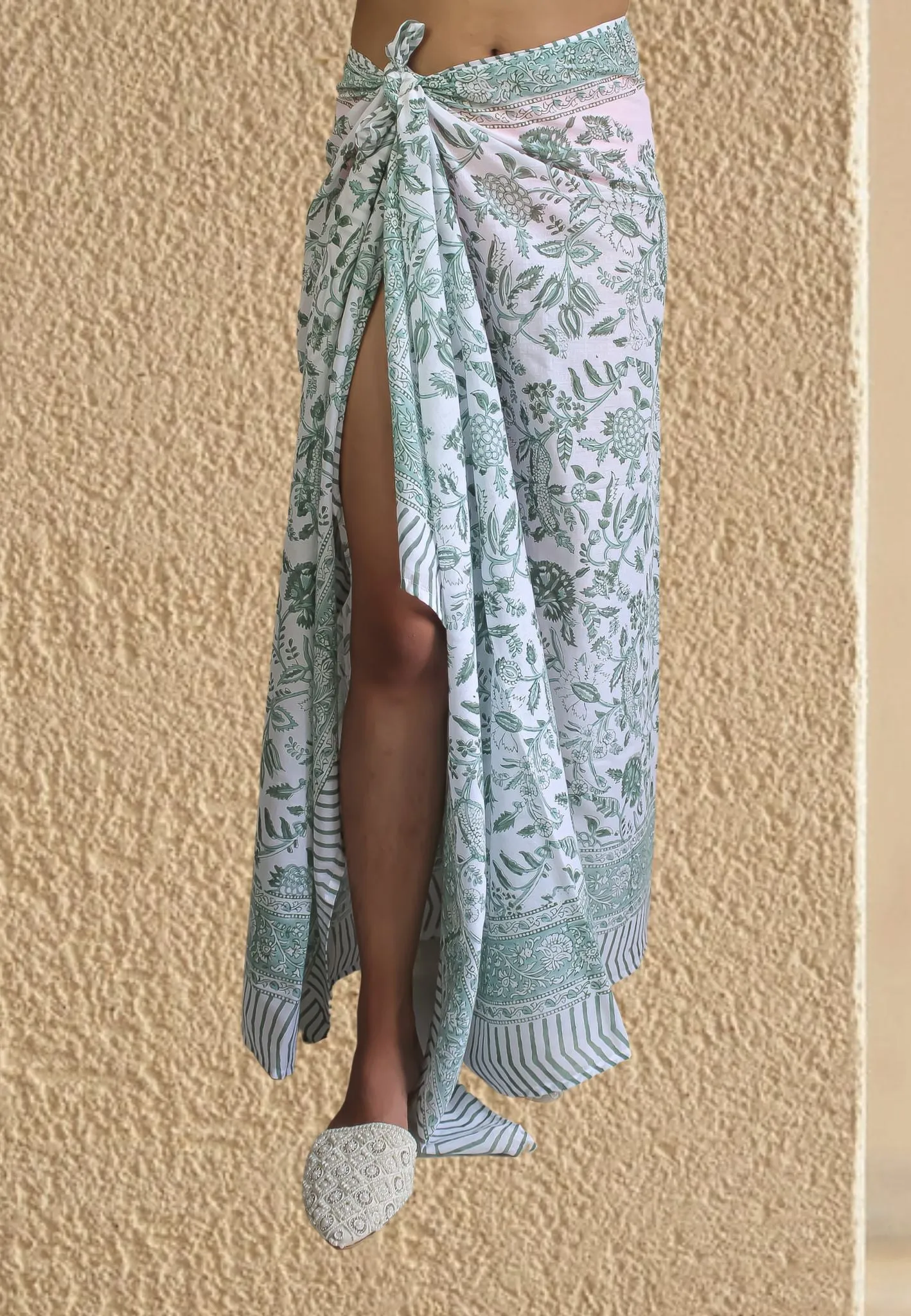 Green Hydrangea Flower Beach Wrap