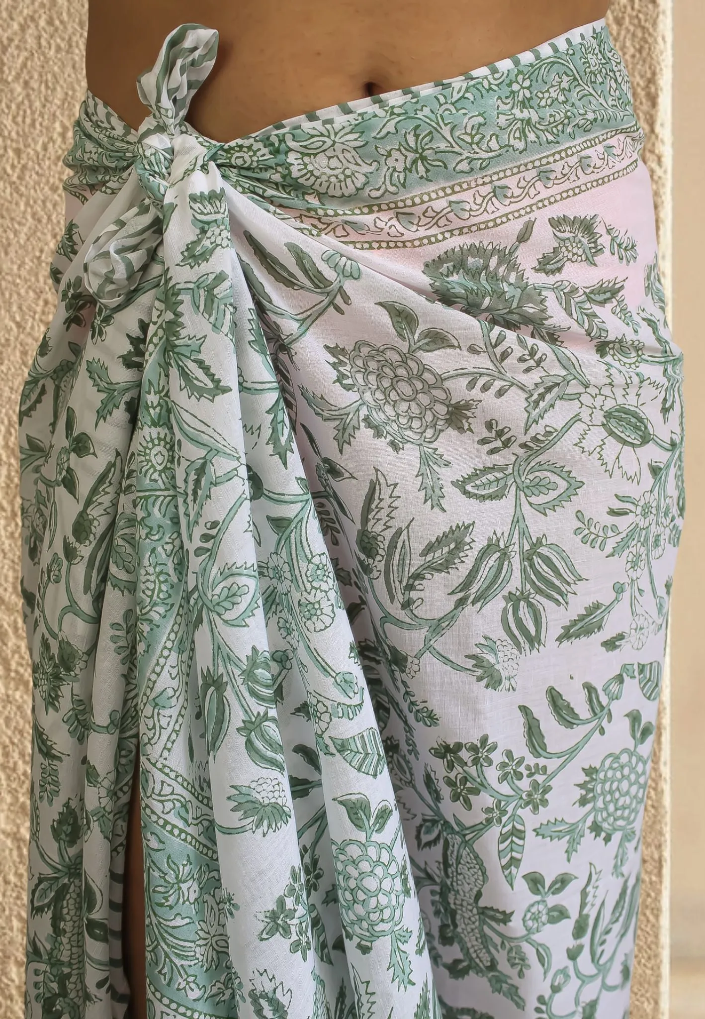 Green Hydrangea Flower Beach Wrap