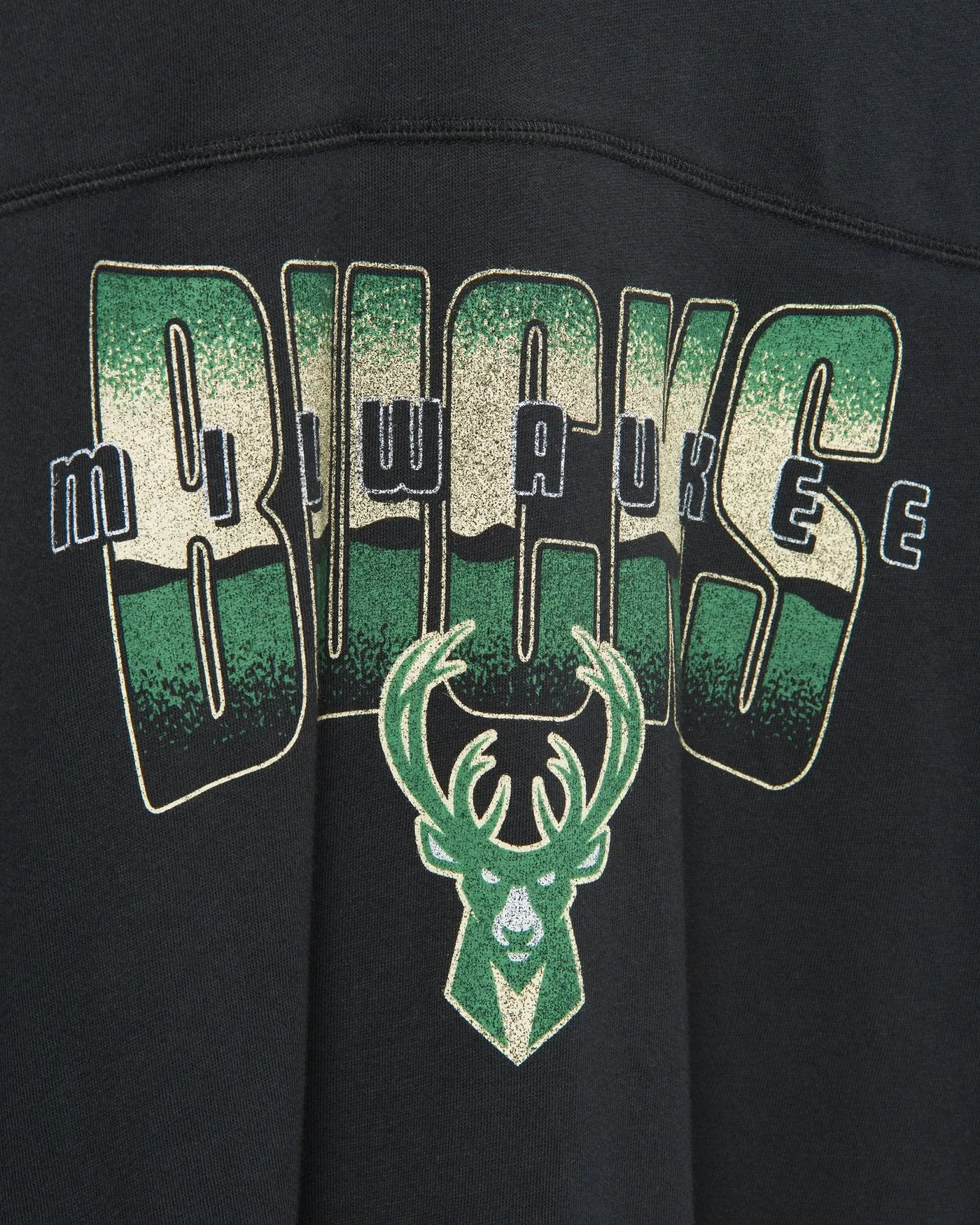 Women's Bucks Courtside Cropped Tee