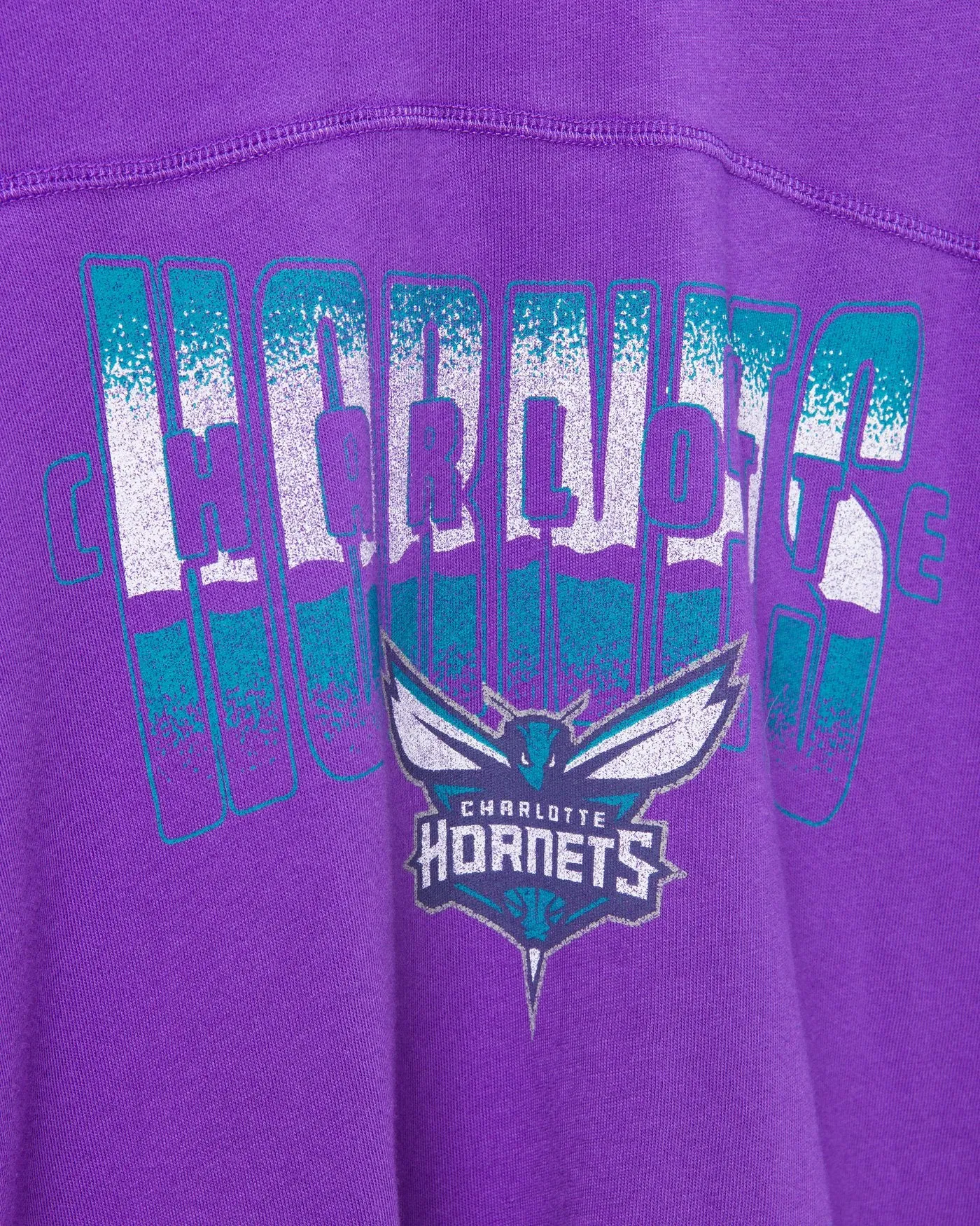 Women's Hornets Courtside Cropped Tee